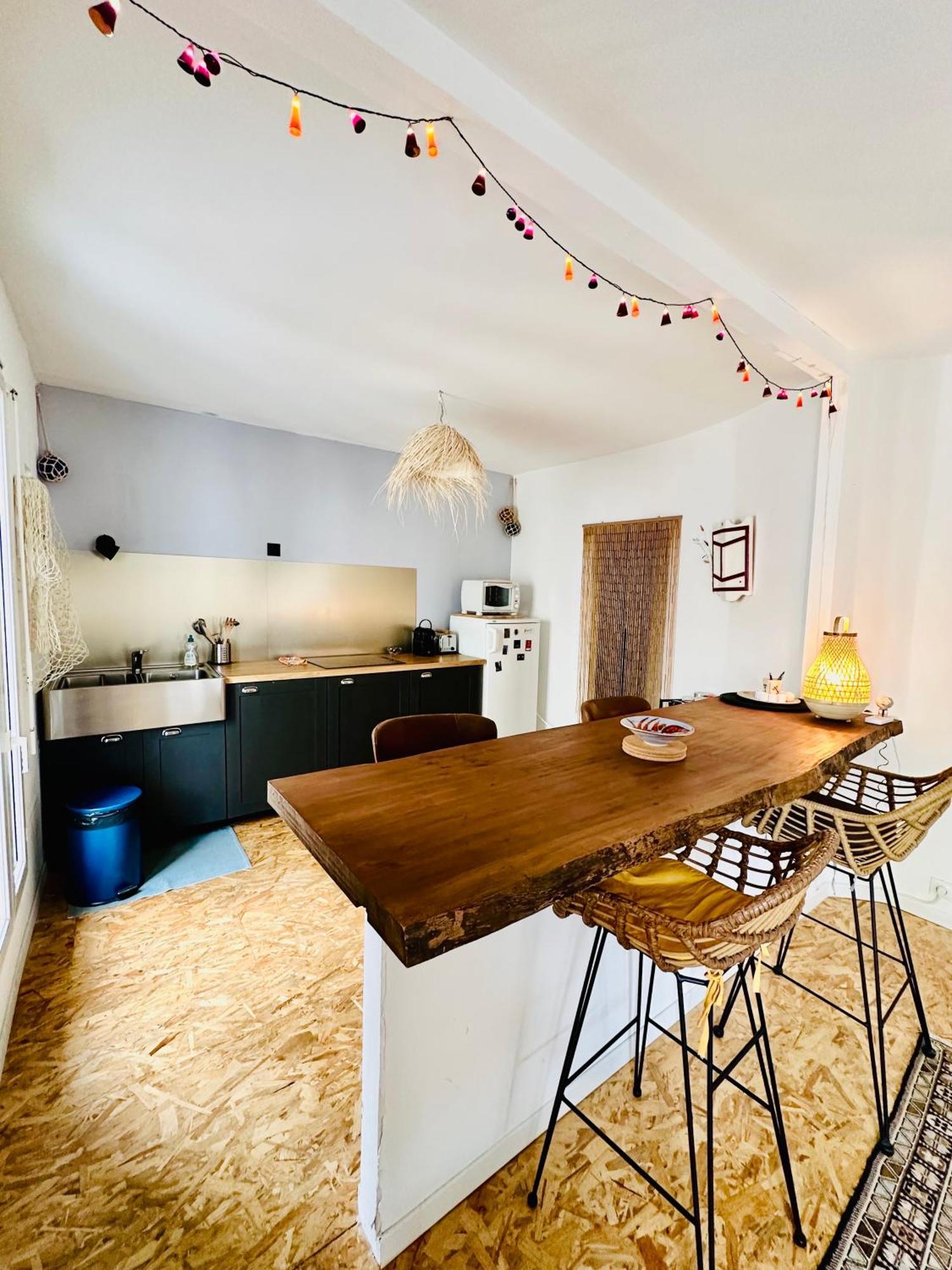 Cosy, Climatise, Au Coeur De Sete Lägenhet Exteriör bild